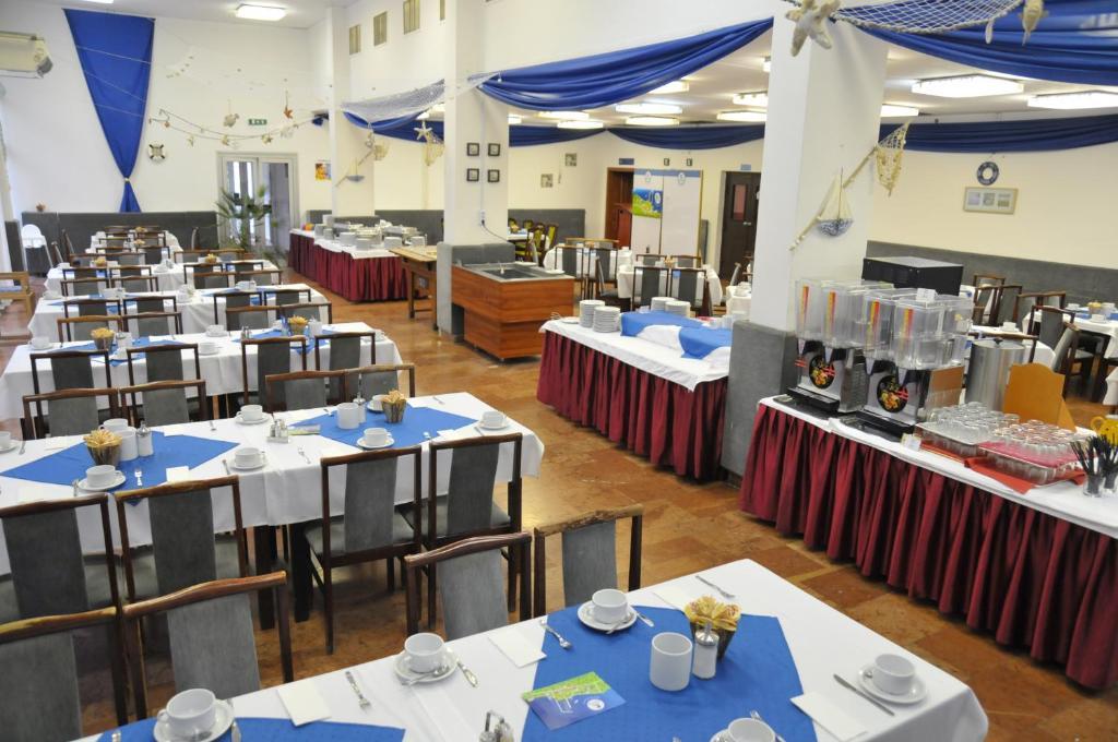 Balatonvilágos Club Aliga Retro Resort מראה חיצוני תמונה