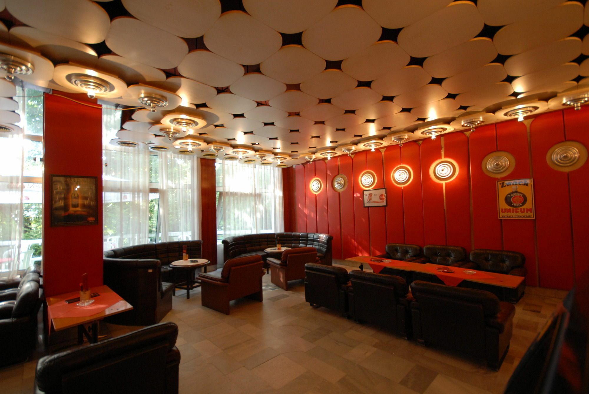 Balatonvilágos Club Aliga Retro Resort מראה חיצוני תמונה