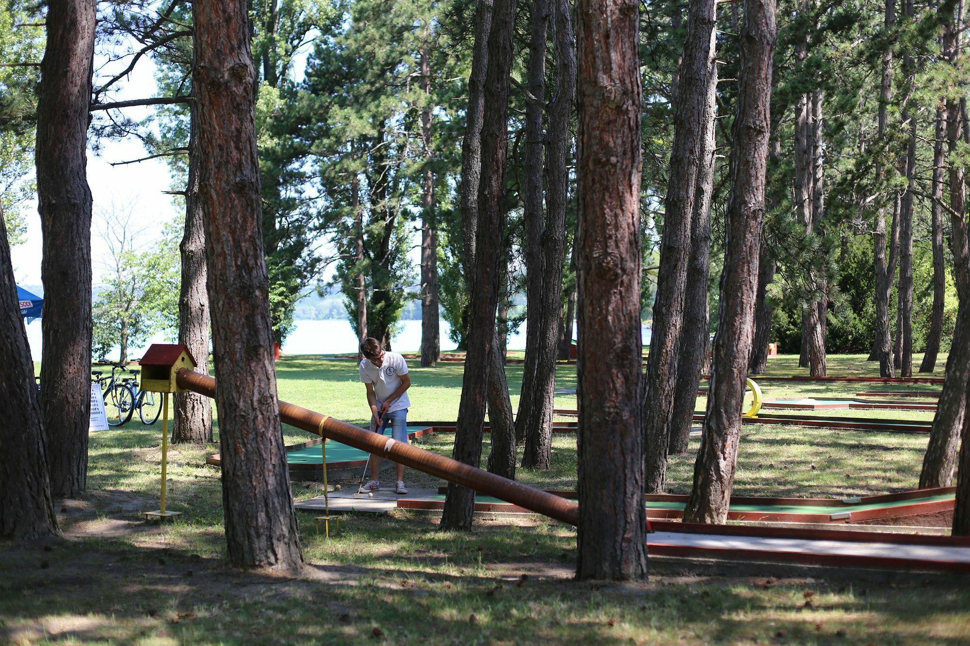 Balatonvilágos Club Aliga Retro Resort מראה חיצוני תמונה